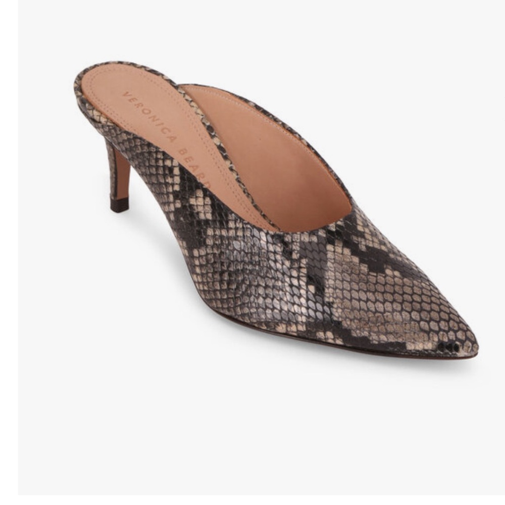 VERONICA BEARD
Taran Taupe Snake Print Leather Mule,